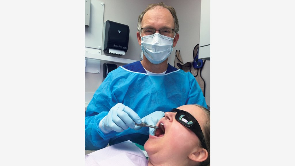 Dental CE Courses Implant Placement Training Glidewell