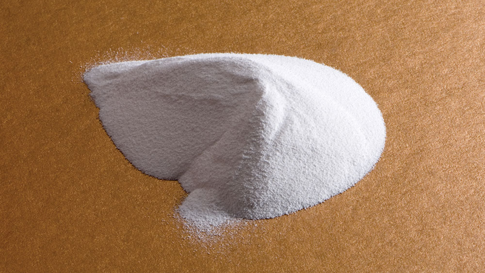 Zirconia (zirconium oxide, ZrO2) powdered