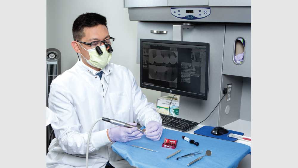 Dr. Justin Chi using the BruxZir™ Adjustment & Polishing Kit